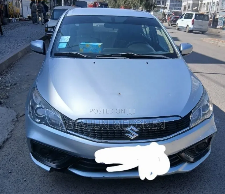 Suzuki Ciaz 2023 Silver