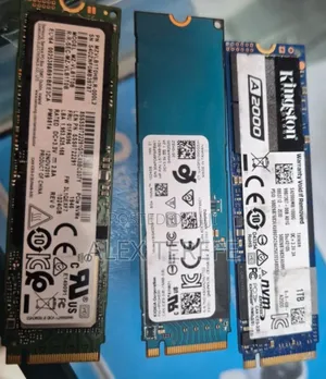 1 Tb 
NVMe SSD 
Pulled Out Original