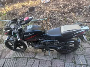 Bajaj Pulsar 180 2015 Black