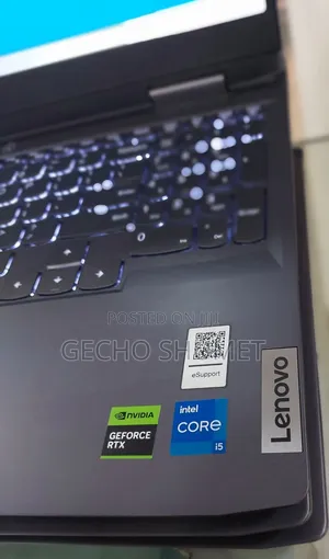 New Laptop Lenovo LOQ 15AHP10 16GB Intel Core i5 SSD 512GB
