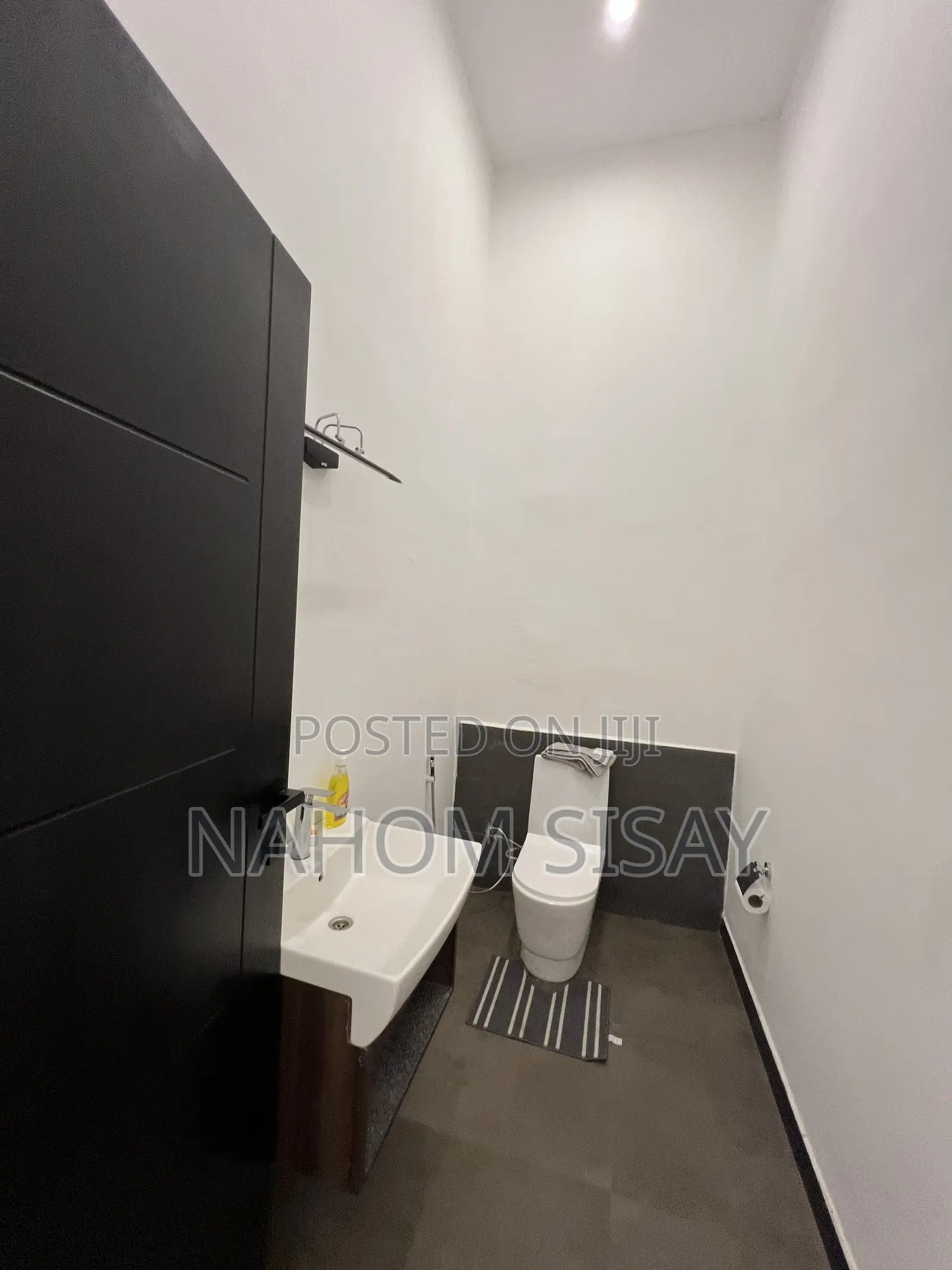 Furnished 4bdrm Penthouse in House Review, Bole for rent