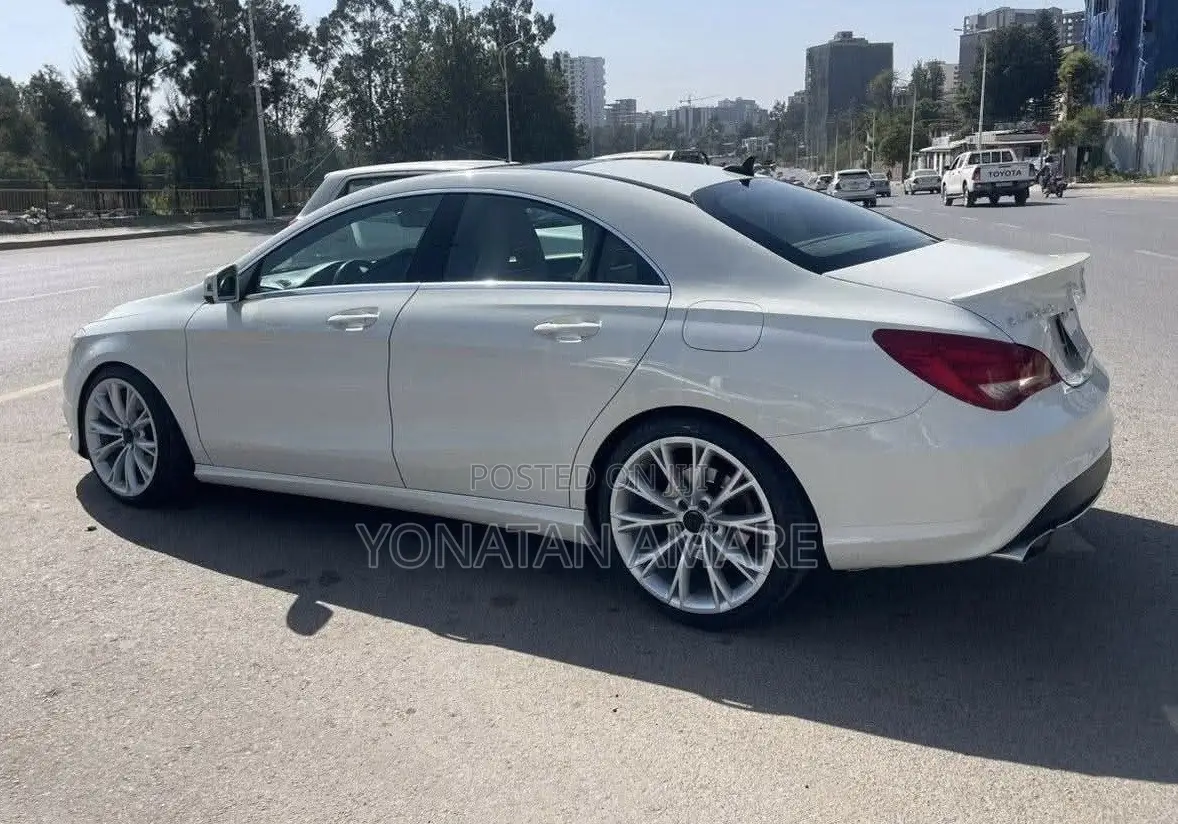 Mercedes-Benz CLA-Class 2014