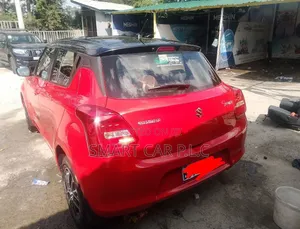 Suzuki Swift 2021 Red