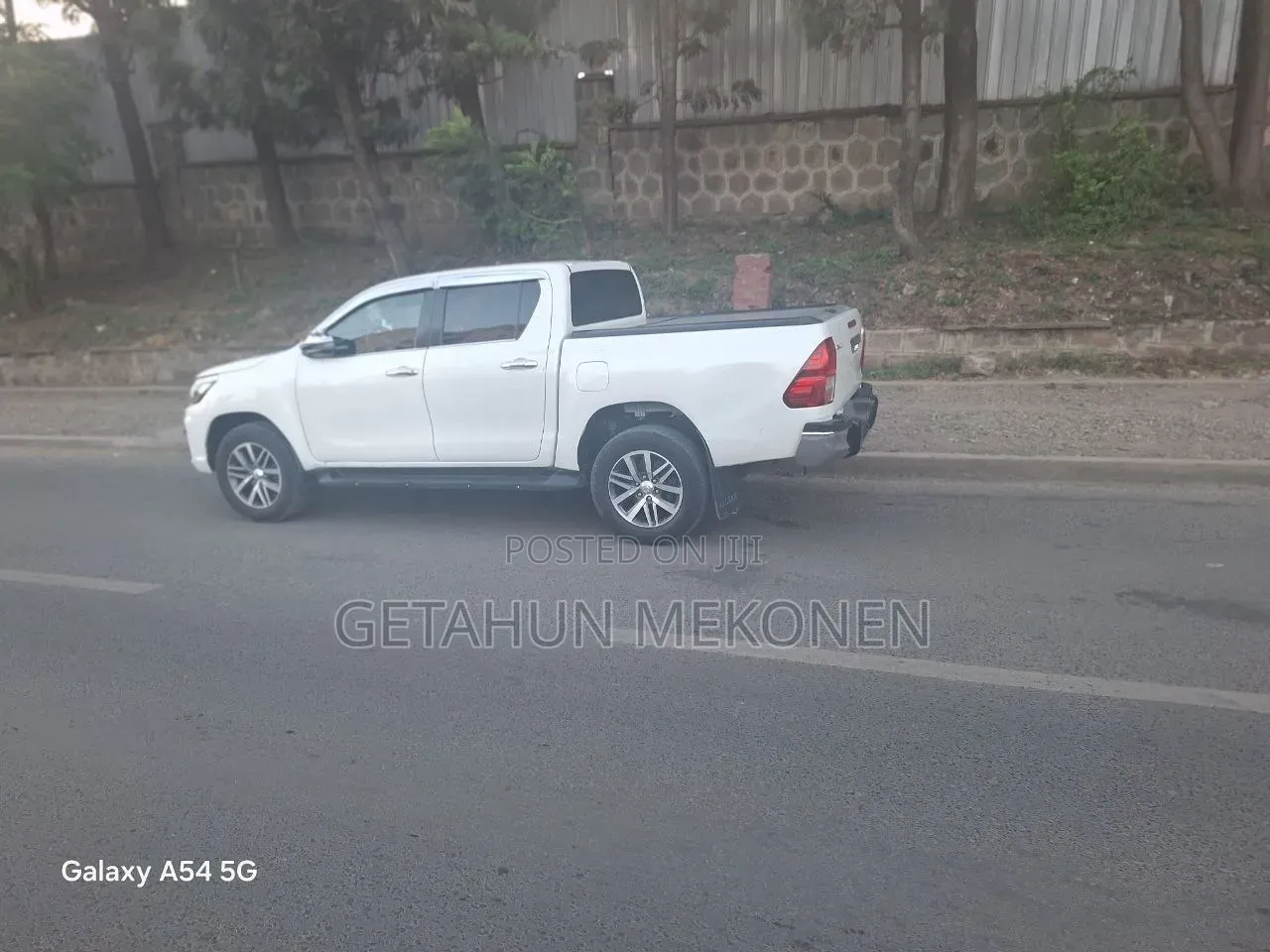 Toyota Hilux 2018 White