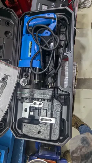 Portable Electric Hydraulic Hole Puncher