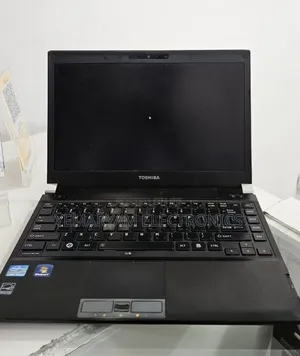 New Laptop Toshiba Portege R830 6GB Intel Core i5 HDD 750GB