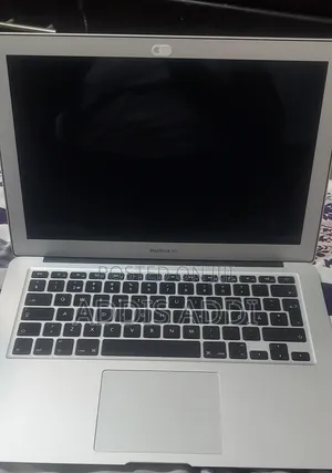 Laptop Apple MacBook Air 2015 8GB Intel Core i5 SSD 256GB