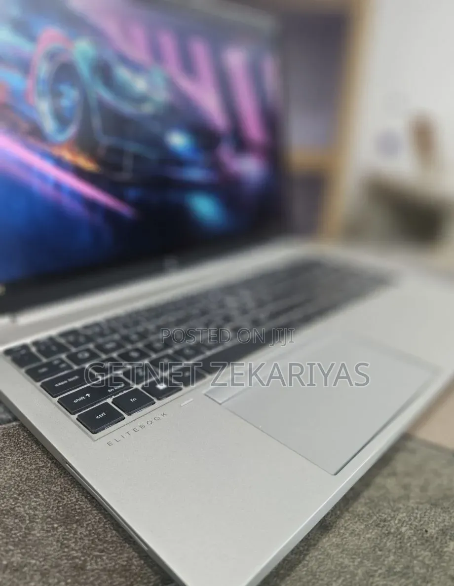 New Laptop HP EliteBook 850 G8 16GB Intel Core i7 SSD 512GB