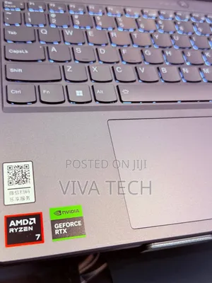 New Laptop Lenovo 16GB AMD Ryzen 7 SSD 1T