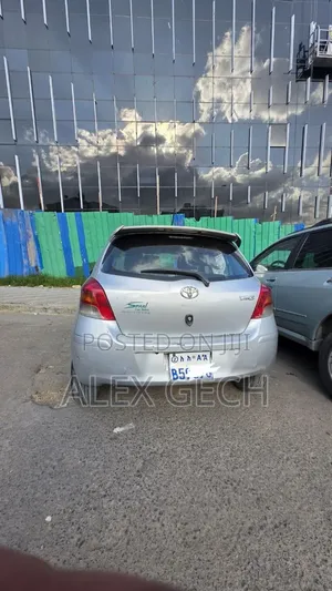 Toyota Yaris 2008 Silver