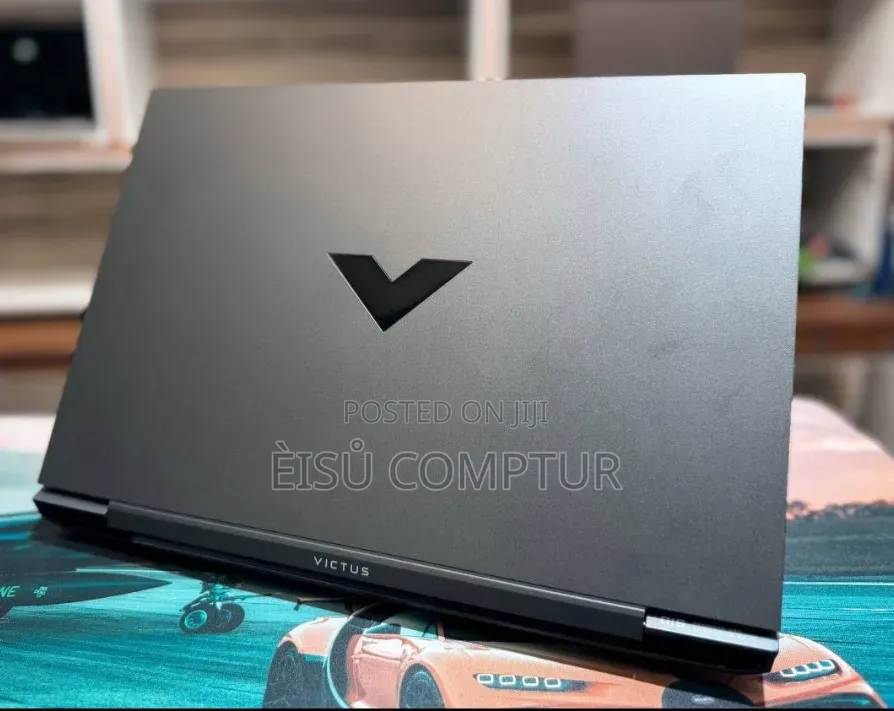 New Laptop HP Victus 15 16GB Intel Core i7 SSD 512GB