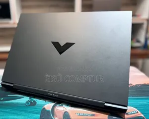 New Laptop HP Victus 15 16GB Intel Core i7 SSD 512GB