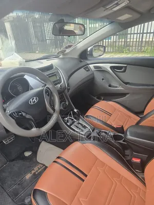 Hyundai Elantra 2013 Silver