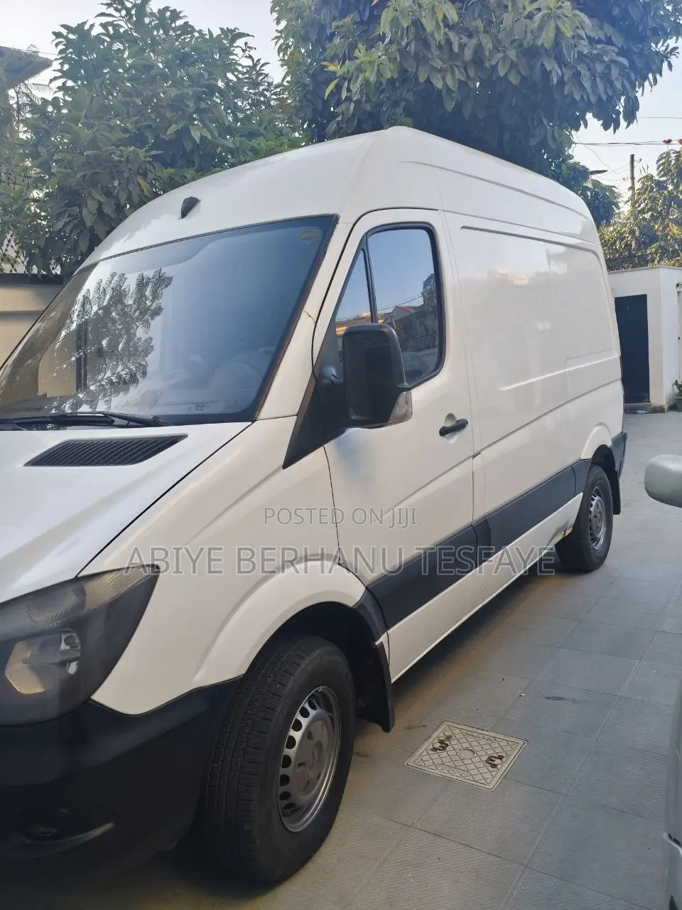 Mercedes-Benz eSprinter 2024 White