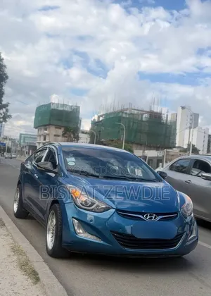 Hyundai Avante 2013 Blue