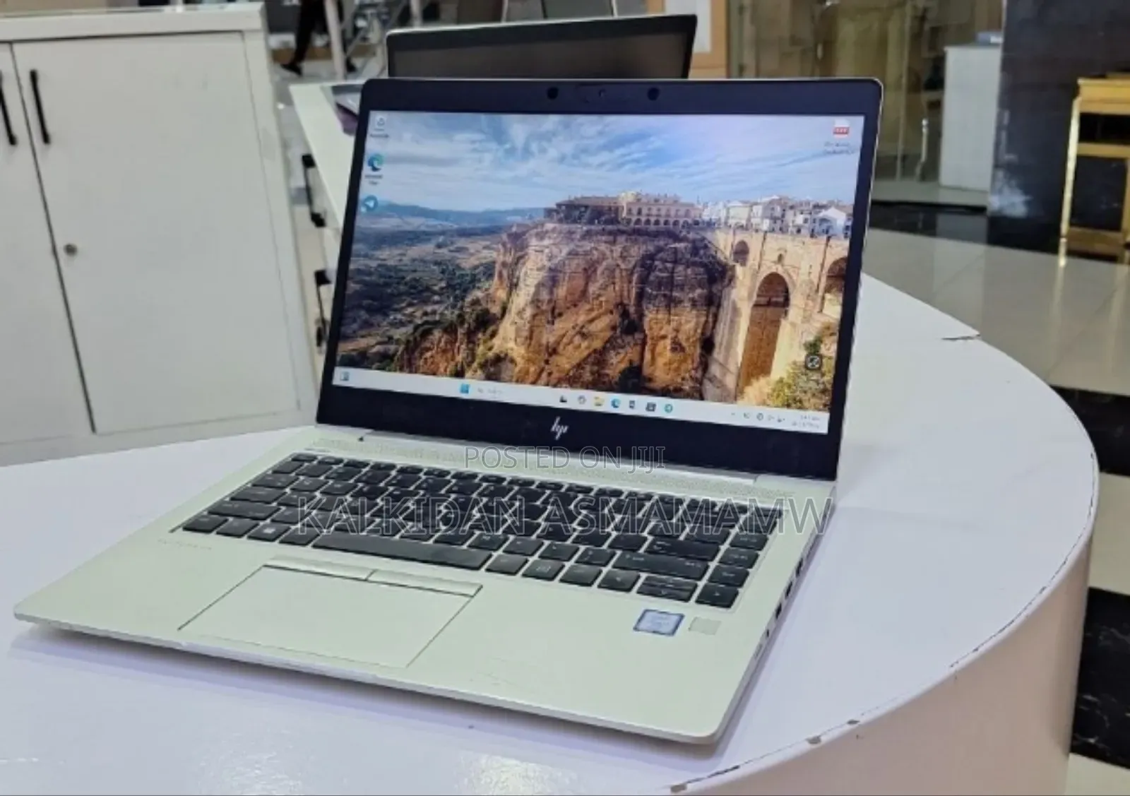 New Laptop HP EliteBook 840 16GB Intel Core i7 SSD 512GB