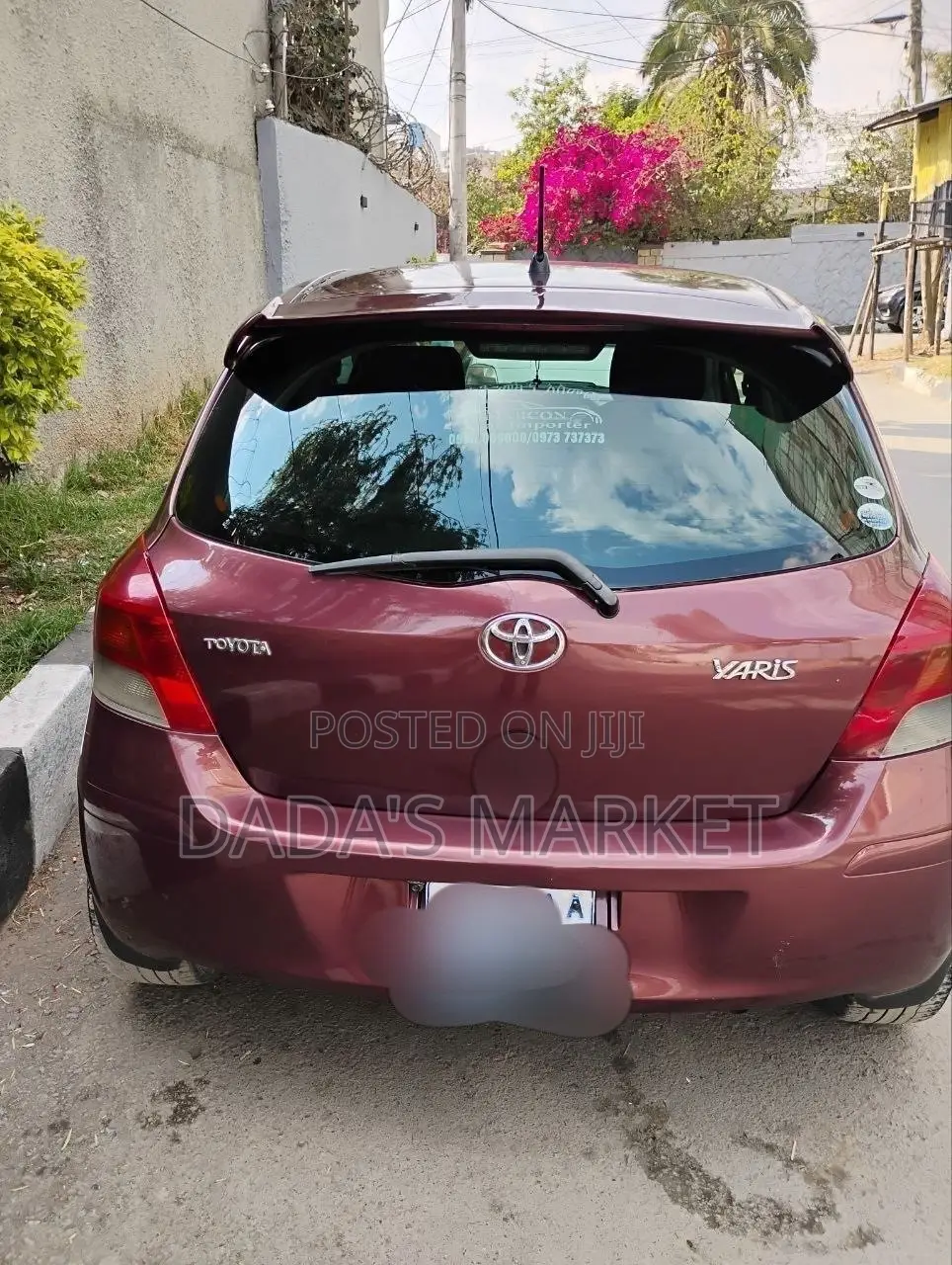 Toyota Yaris 2010 Burgundy