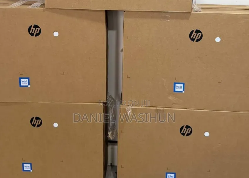 New Desktop Computer HP 200 G4 All-in-One 8GB Intel Core i7 SSD 512GB