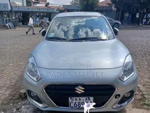 Suzuki Dzire 2024 Silver
