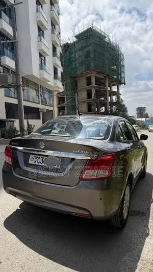 Suzuki Dzire 2022 Gray