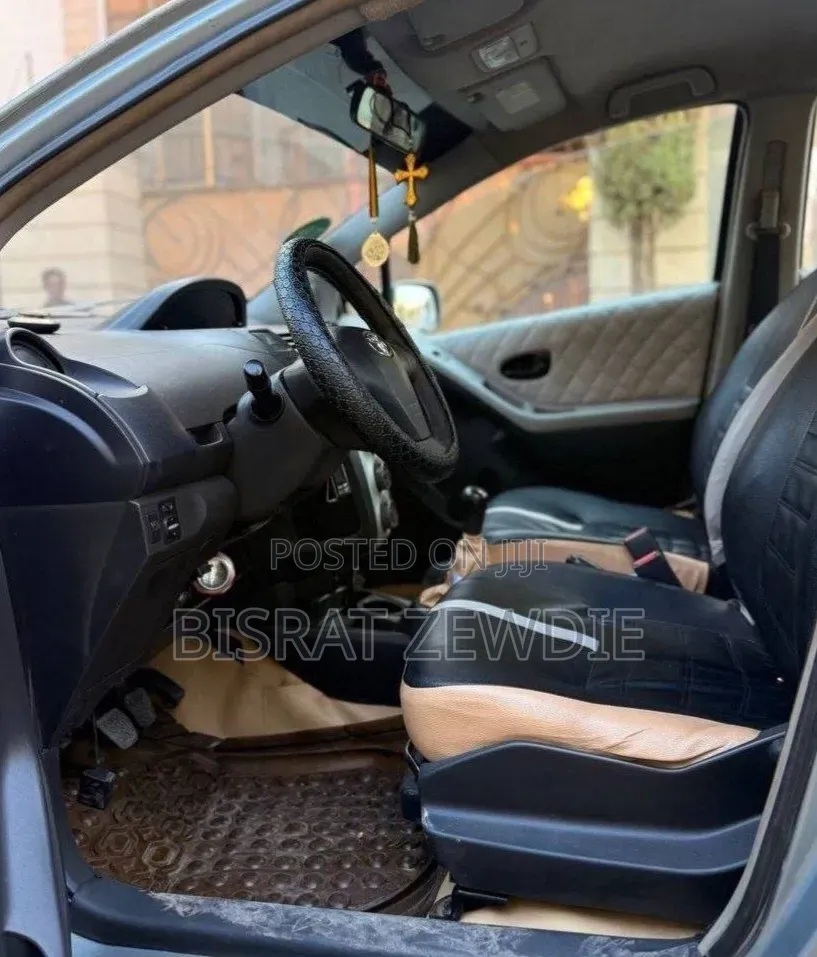 Toyota Yaris 2008
