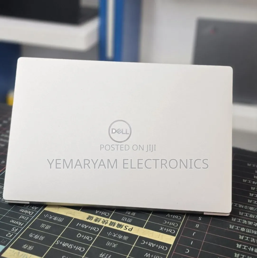 New Laptop Dell XPS 13 16GB Intel Core i7 SSD 512GB