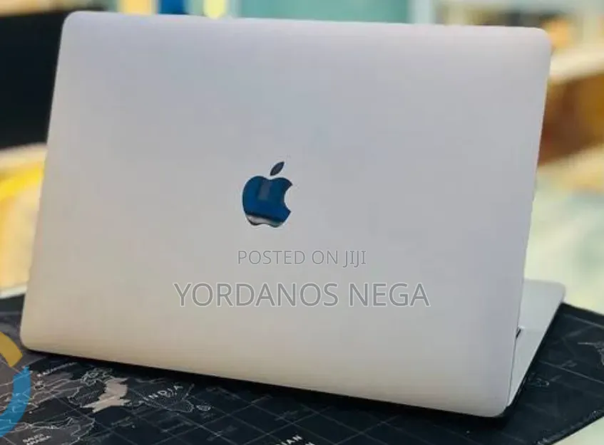 New Laptop Apple MacBook Pro 2023 M2 Pro 8GB Apple M2 SSD 512GB