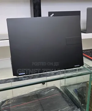 New Laptop Asus Vivobook 14 16GB Intel Core i9 SSD 1T