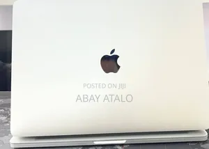 New Laptop Apple MacBook Air 2022 M2 16GB Apple M2 SSD 256GB