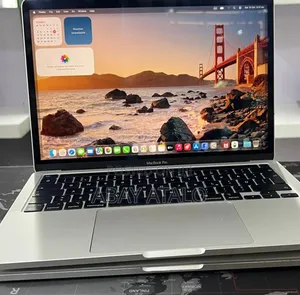 New Laptop Apple MacBook Air 2022 M2 16GB Apple M2 SSD 256GB