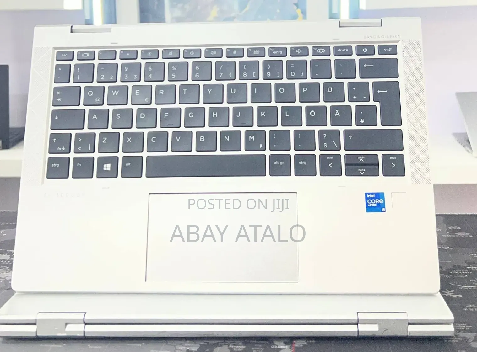 New Laptop HP EliteBook 830 G8 16GB Intel Core i5 SSD 256GB