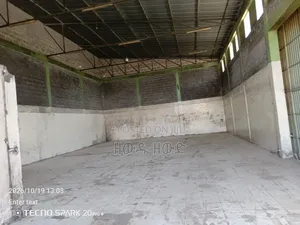 Asphalt-Surfaced Rental Warehouse
