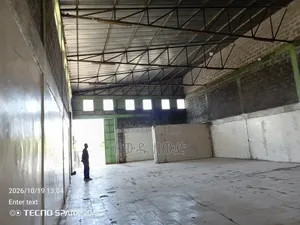 Asphalt-Surfaced Rental Warehouse