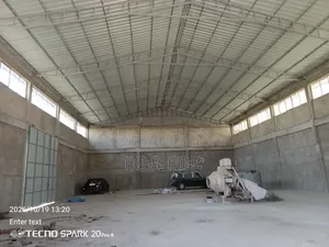 500-Square-Meter Warehouse for Rent