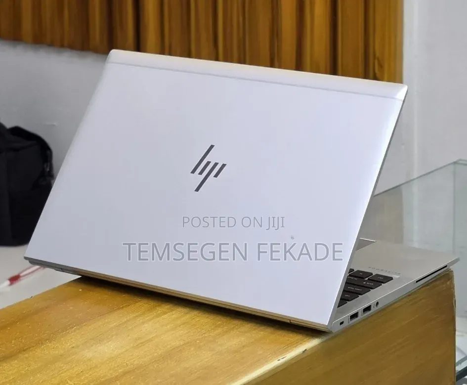 New Laptop HP EliteBook 840 G7 16GB Intel Core i5 SSD 512GB