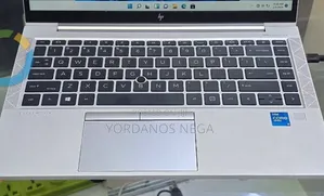 New Laptop HP EliteBook 840 G8 16GB Intel Core i5 SSD 512GB