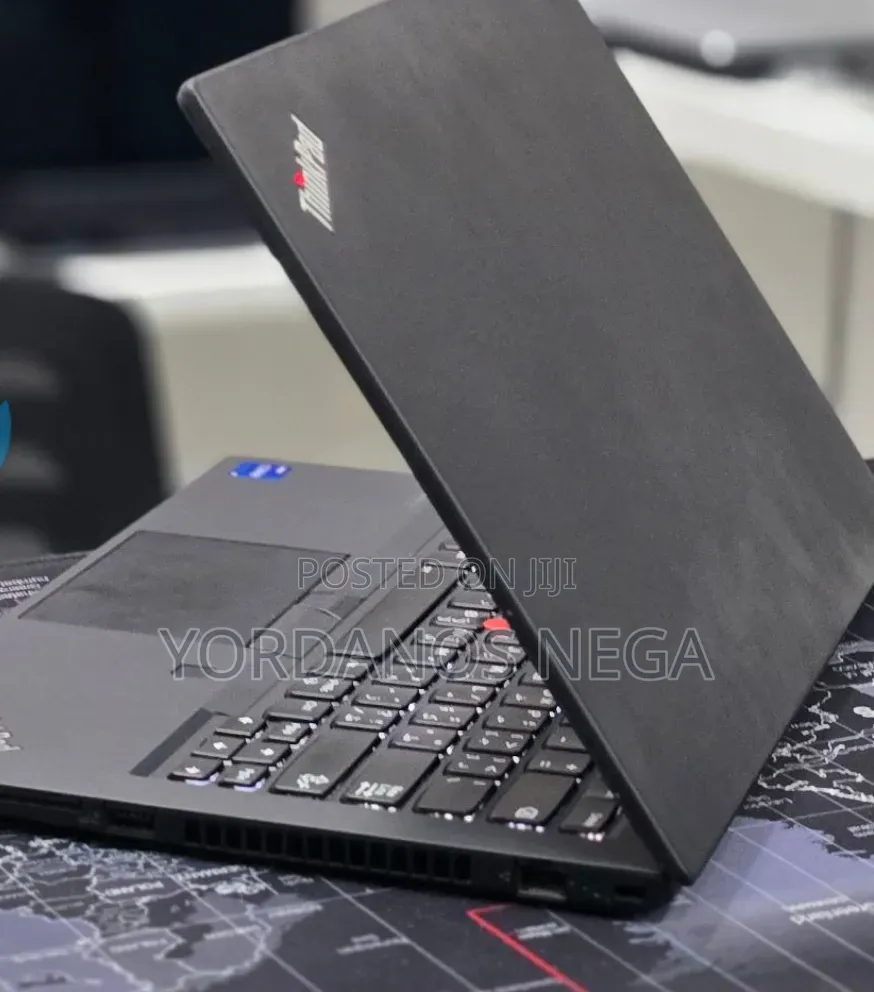 New Laptop Lenovo ThinkPad T14 16GB Intel Core i7 SSD 512GB