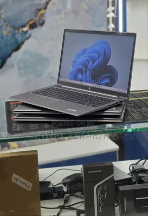 New Laptop HP ZBook 15 G5 16GB Intel Core i5 SSD 512GB