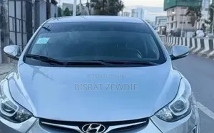 Hyundai Avante 2015
