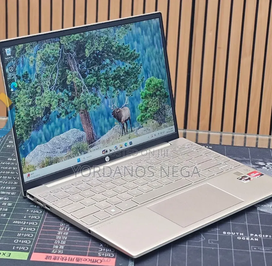 New Laptop HP Pavilion 13 16GB AMD Ryzen 5 SSD 512GB
