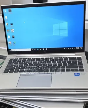 New Laptop HP EliteBook 840 G8 16GB Intel Core i5 SSD 512GB