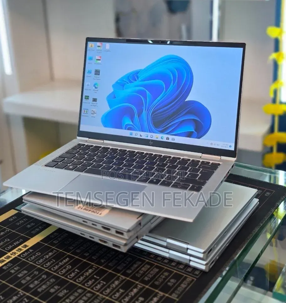New Laptop HP EliteBook x360 1030 G8 16GB Intel Core i7 SSD 512GB