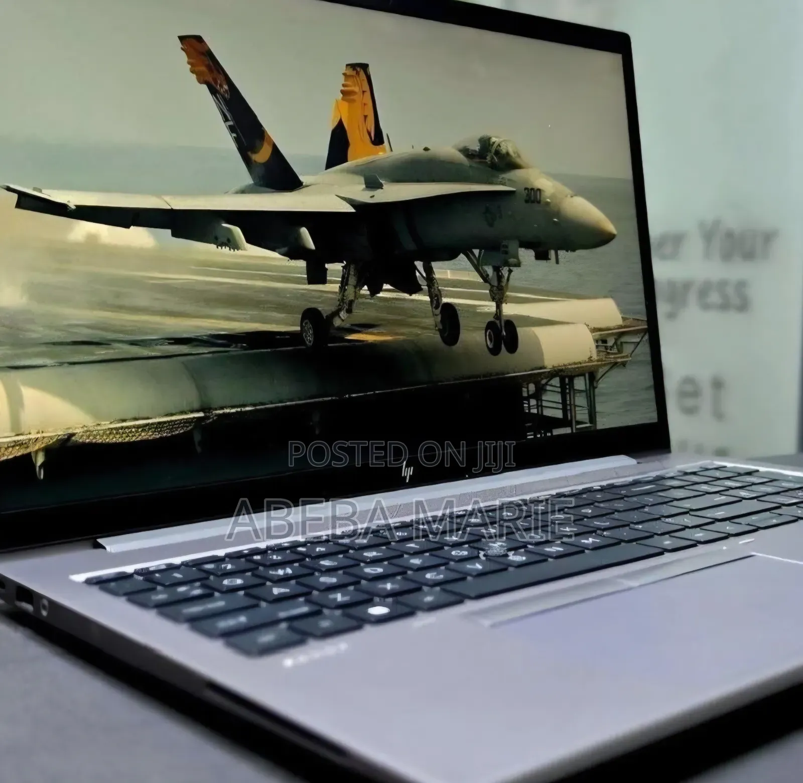 New Laptop HP ZBook Firefly G8 16GB Intel Core i5 SSD 512GB