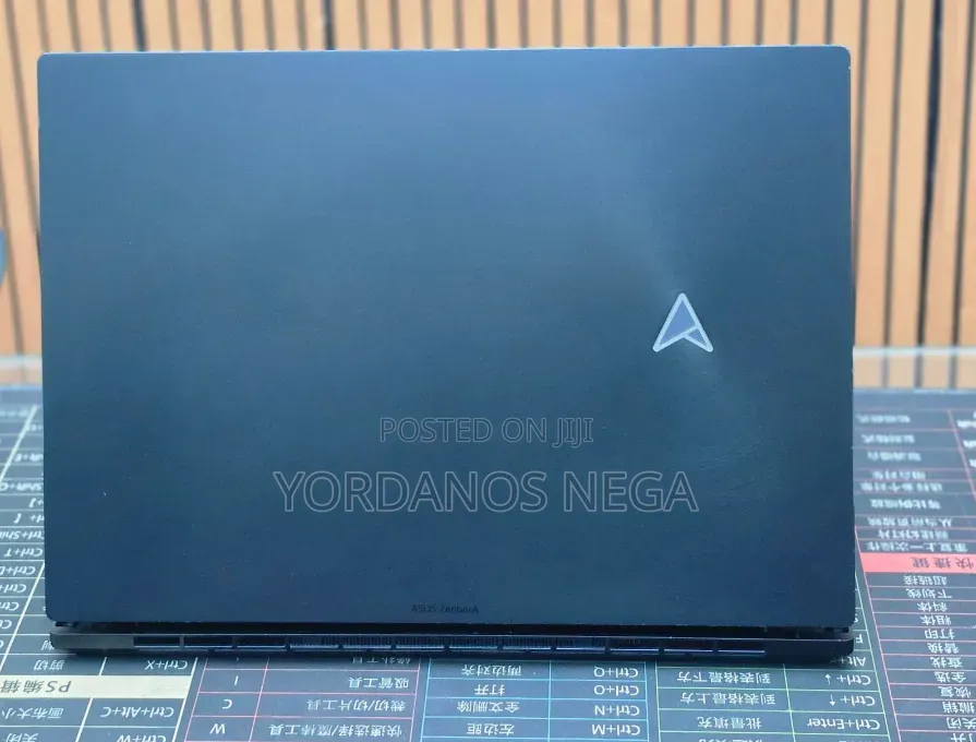 New Laptop Asus Zenbook 15 OLED 32GB Intel Core i9 SSD 1T