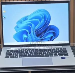 New Laptop HP EliteBook 840 G10 16GB Intel Core i7 SSD 512GB