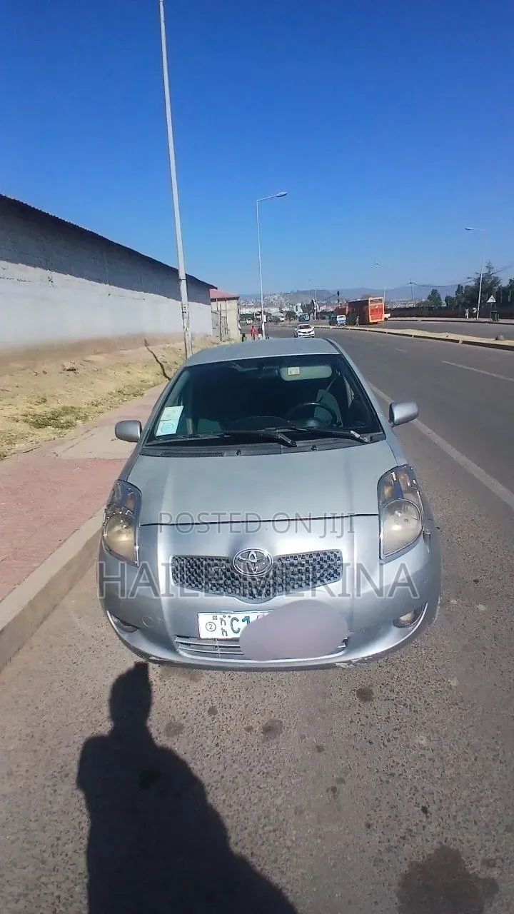 Toyota Yaris 2007 Silver