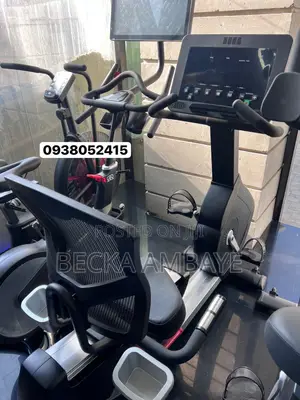 ዘመናዊ ባለ መደገፊያ የጂም ብስክሌት / Premium Commercial Recumbent Exercise Bike