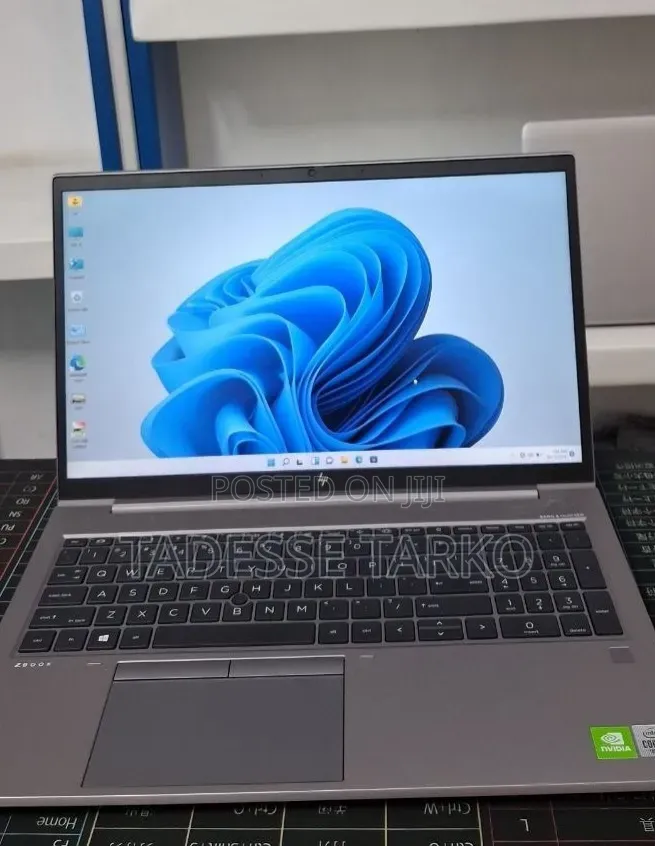 New Laptop HP Zbook Studio G7 16GB Intel Core i7 SSD 512GB