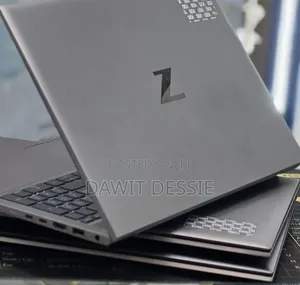 New Laptop HP 16GB Intel Core i5 SSD 512GB