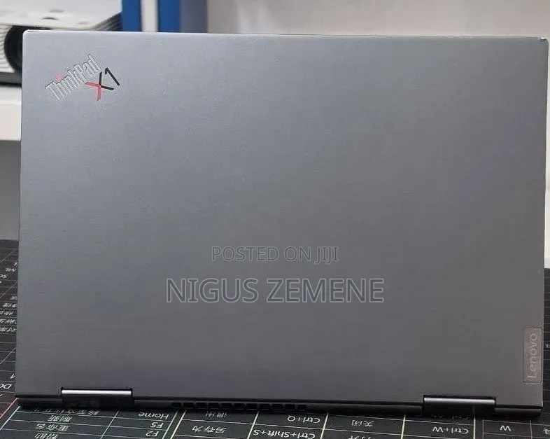 New Laptop Lenovo ThinkPad X1 Yoga 16GB Intel Core i5 SSD 512GB